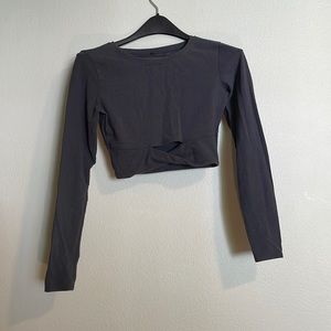 Cropped grey long sleeve Victoria Sport workout top